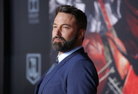 Ben Affleck Sweatshirt #2914041