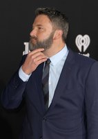 Ben Affleck Sweatshirt #2914049