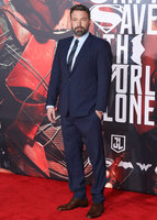 Ben Affleck Sweatshirt #2914103