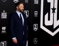 Ben Affleck Sweatshirt #2914151