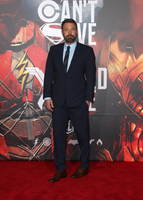 Ben Affleck Sweatshirt #2914343