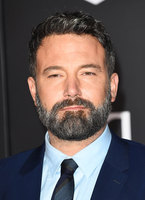 Ben Affleck Sweatshirt #2914375
