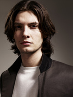 Ben Barnes Sweatshirt #2214545