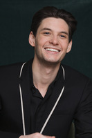 Ben Barnes t-shirt #2355901