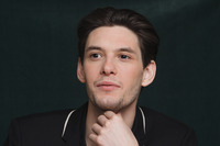 Ben Barnes t-shirt #2355904