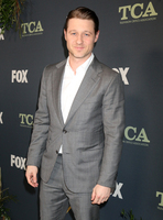 Ben Mckenzie hoodie #3758838