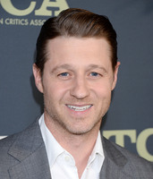 Ben Mckenzie t-shirt #3758854