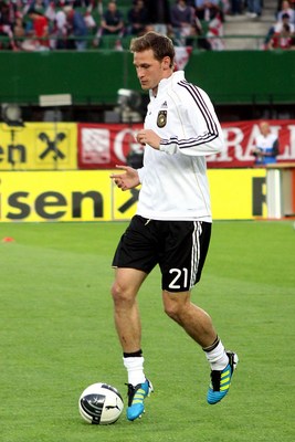 Benedikt Howedes posters