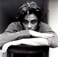 Benicio Del Toro longsleeve t-shirt #2101269