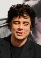Benicio Del Toro mug #G540842