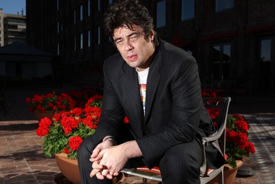 Benicio Del Toro posters