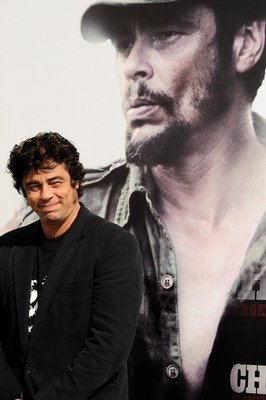 Benicio Del Toro posters