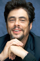 Benicio Del Toro Sweatshirt #2269805