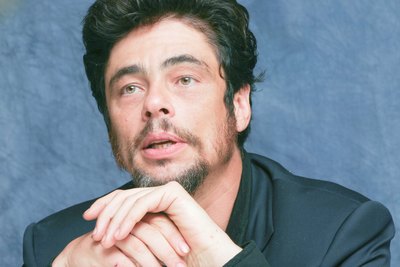 Benicio Del Toro posters