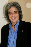 Benicio Del Toro Sweatshirt #2275821