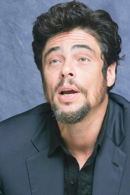 Benicio Del Toro posters