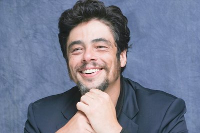Benicio Del Toro posters