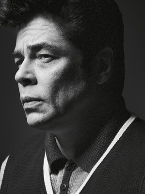 Benicio Del Toro posters
