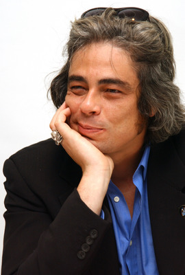 Benicio Del Toro posters