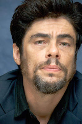Benicio Del Toro posters