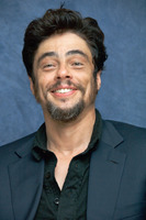 Benicio Del Toro Sweatshirt #2408366