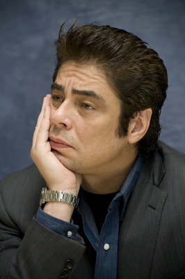 Benicio Del Toro posters