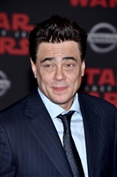 Benicio Del Toro Sweatshirt #3020160