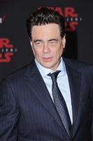 Benicio Del Toro Sweatshirt #3020173