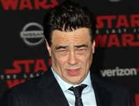 Benicio Del Toro mug #G1262289
