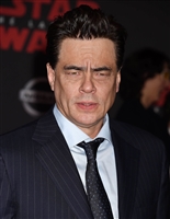 Benicio Del Toro Sweatshirt #3020192
