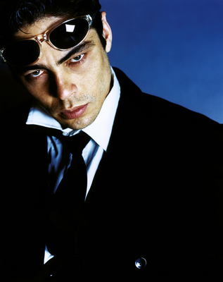 Benicio Del Toro posters