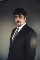 Benicio Del Toro tote bag #G2435316