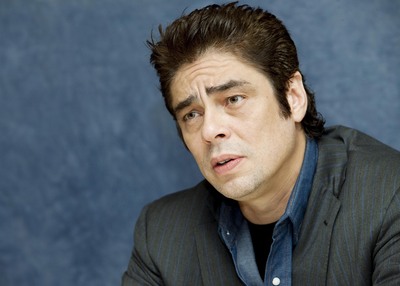 Benicio del Toro posters
