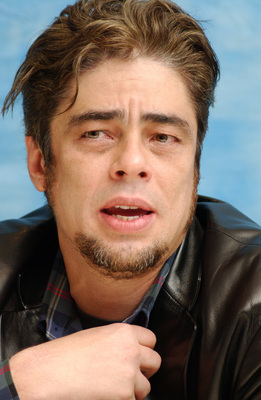 Benicio del Toro posters