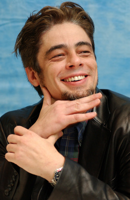 Benicio del Toro posters