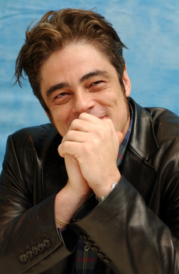 Benicio del Toro posters