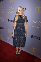 Beth Behrs Sweatshirt #3084158