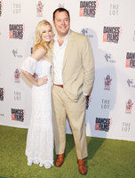 Beth Behrs Sweatshirt #3315775