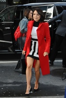 Bethenny Frankel Longsleeve T-shirt #2702562
