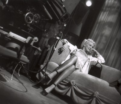 Betty Grable magic mug #G301158