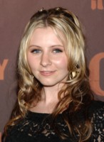 Beverley Mitchell magic mug #G221321