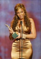 Beyonce Knowles magic mug #G21344