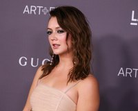 Billie Lourd Sweatshirt #2832217