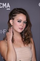 Billie Lourd Sweatshirt #2832236