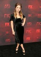 Billie Lourd t-shirt #3841287
