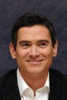 Billy Crudup Sweatshirt #2290593