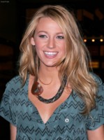 Blake Lively Longsleeve T-shirt #1512582