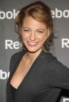 Blake Lively Longsleeve T-shirt #1515655