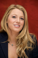 Blake Lively Longsleeve T-shirt #2234616