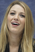 Blake Lively Longsleeve T-shirt #2319298